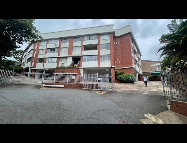 2.5 BEDROOM APARTMENT TO LET IN GLENWOOD